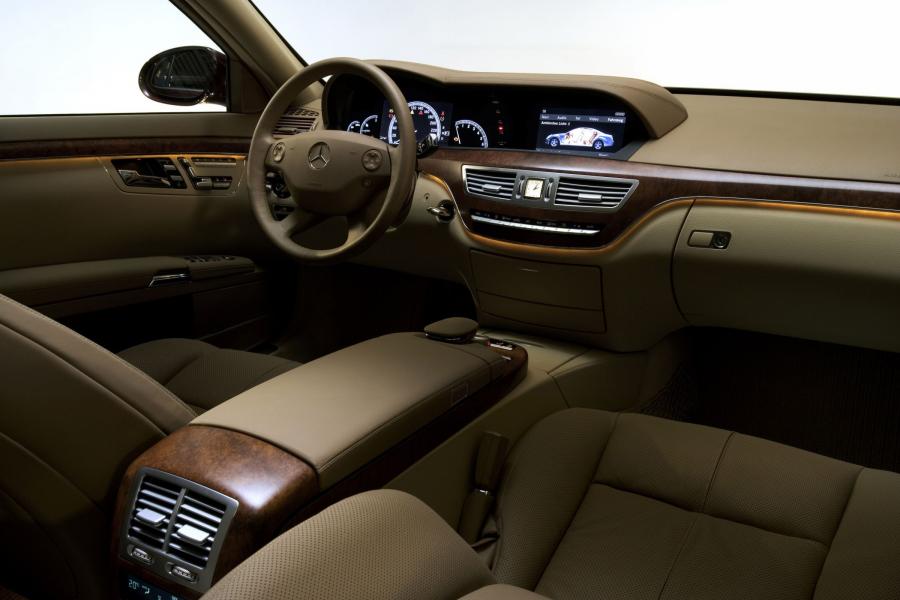  Mercedes-Benz S-Class 2007 года  (фото 148 из 414)